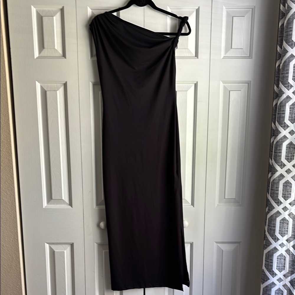 SHEIN Black One-Shoulder Sheath Coverup